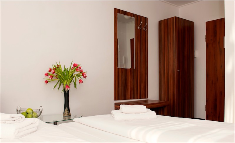 Einzel-/ Doppelzimmer